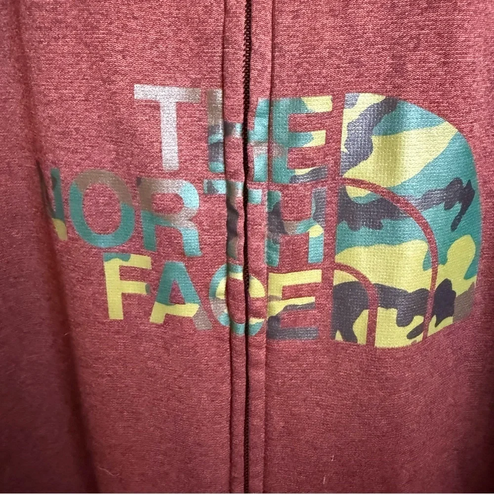 The North Face | Rust Zip-Up Hoodie with Green Camo Logo | Sz M